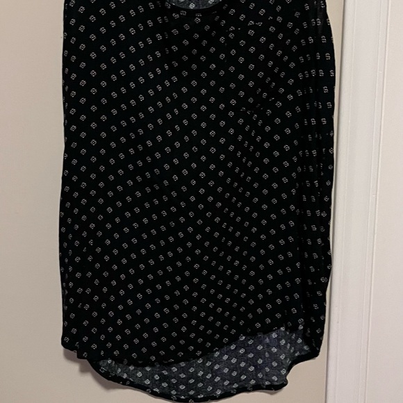Blouse without slevless - Picture 2 of 3